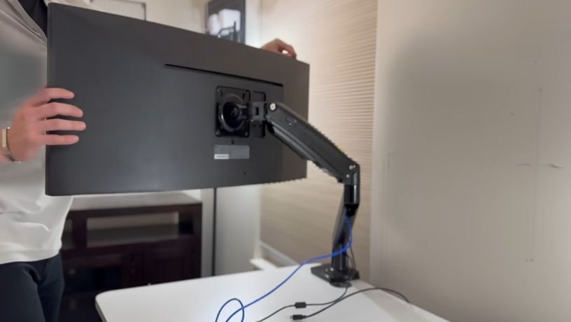 Monitor Arm