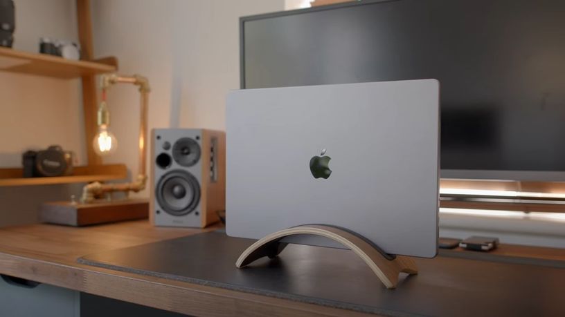 upclose shot of a macbook laptop